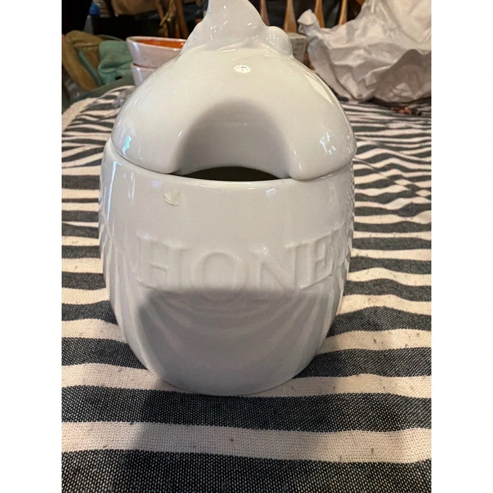 Fitz and Floyd Everyday White Porcelain Honey Pot with Bee Lid Embossed Barrel
